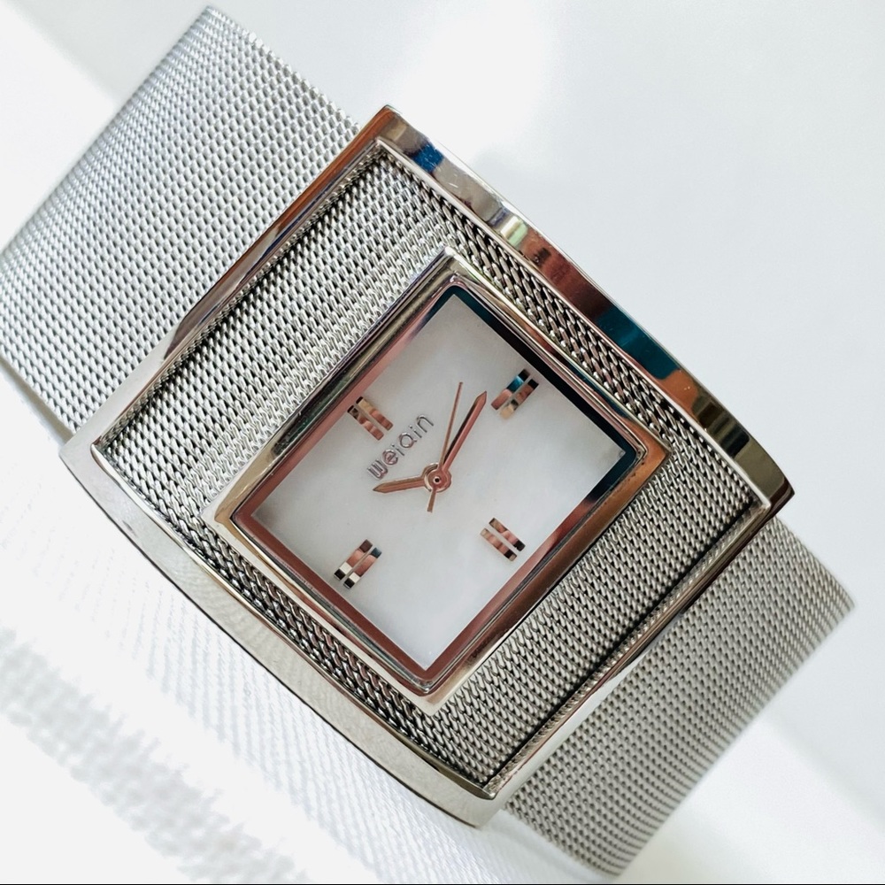 Weiqin Mother Of Pearl Women's Watch